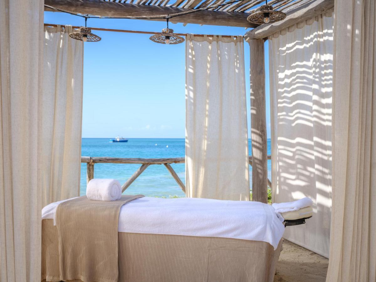 Soho Beach House Canouan Charlestown Exterior photo