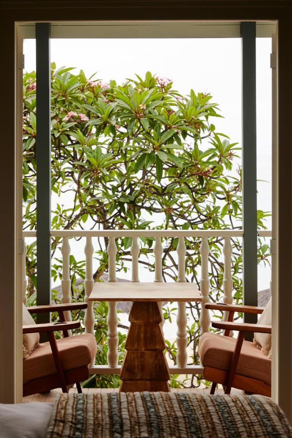 Soho Beach House Canouan Charlestown Exterior photo